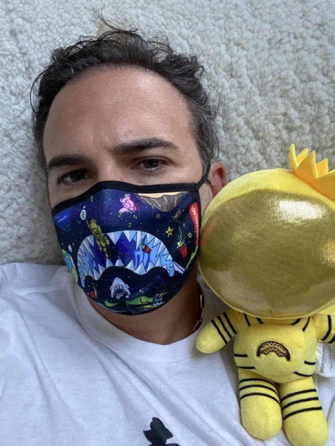 ADULT ASTRO PARTY FORM-FITTING FACE MASK