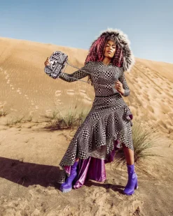 A.I.8 AFRICAN INTELLIGENCE - ORIGIN STORY SHARK HANDBAG