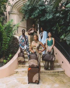 A.i.3 THE LEGACY TOTE