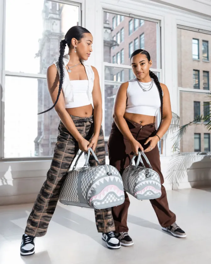 AIR TO THE THRONE JETSET DUFFLE