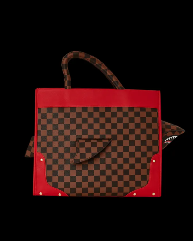 ALL OR NOTHING SHARKS IN PARIS TOTE