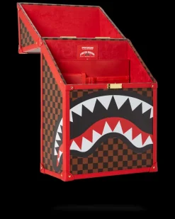 ALL OR NOTHING SHARKS IN PARIS CHATURANGA SHARK 1900 BACKPACK