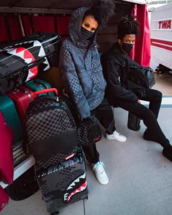 3AM SHARKNAUTICS 2 PC LUGGAGE SET
