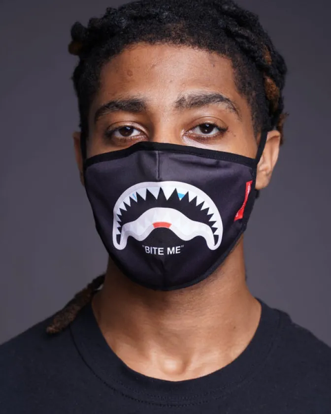 BITE ME SHARK (BLK) POLYESTER FACE MASK