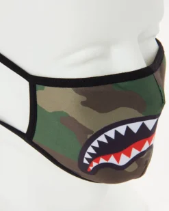 CAMO SHARKMOUTH FORM-FITTING MASK