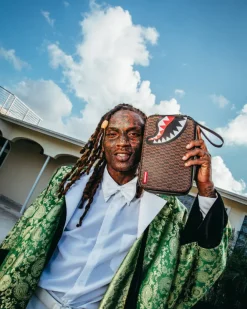 CASHIN CHECKS TOILETRY BAG