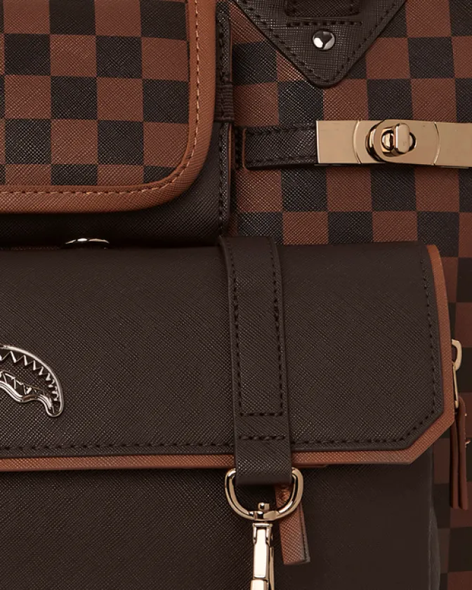 CHECKMATE ROYALE TOTE