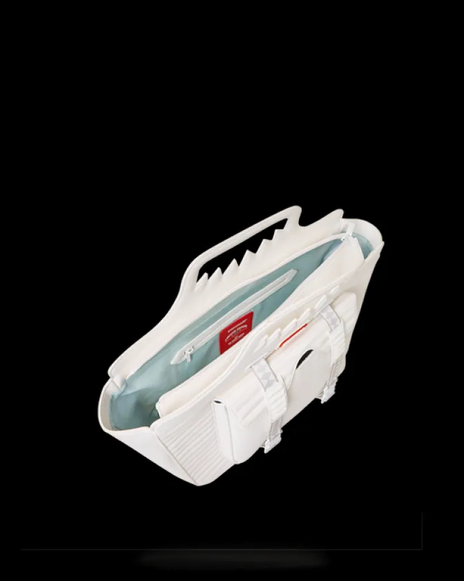 FUTURE TRAVELER TRAVEL CASE