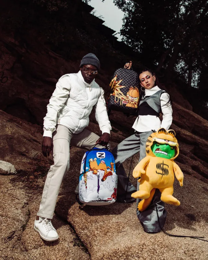 GARFIELD PIZZA SHARKBITE BACKPACK (DLXV)