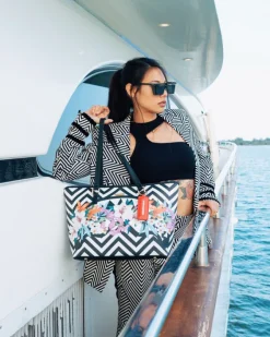 GLASS HOUSE TOTE