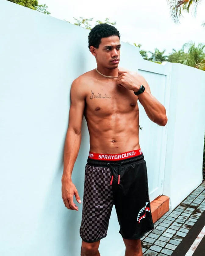 GREY CHECKERED SPLIT CORTO SWIM TRUNKS