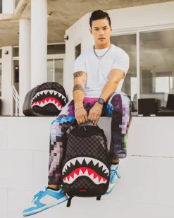 HENNY AIIR TO THE THRONE BACKPACK (DLXV)