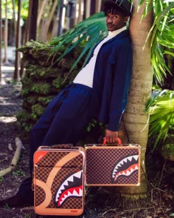 HENNY AIR TO THE THRONE ATTACHu00c9 BRIEFCASE
