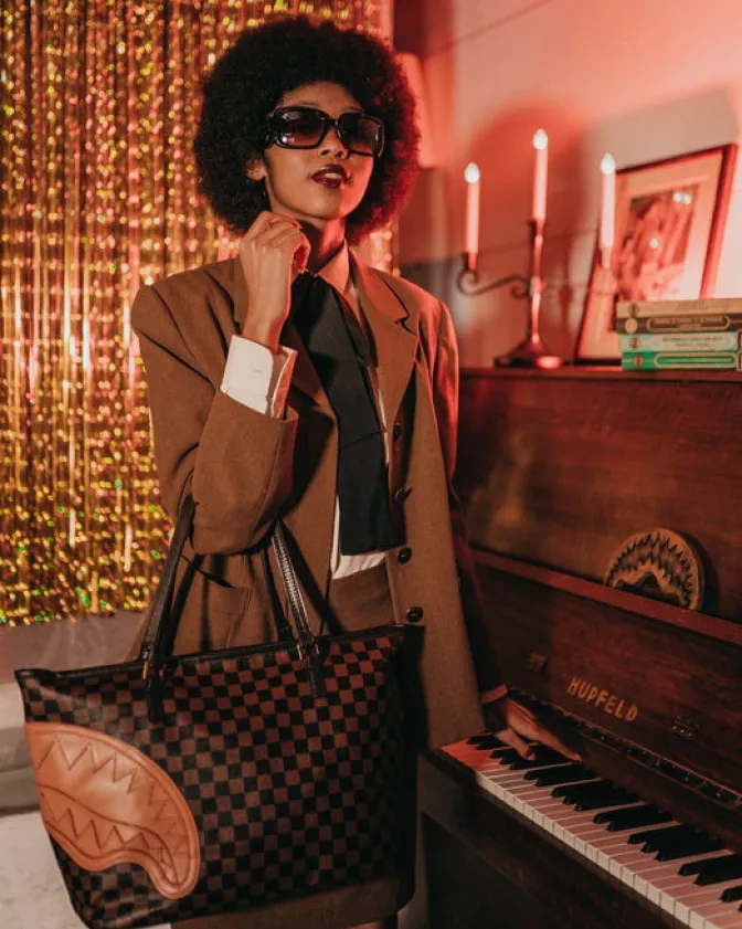 HENNY TOTE