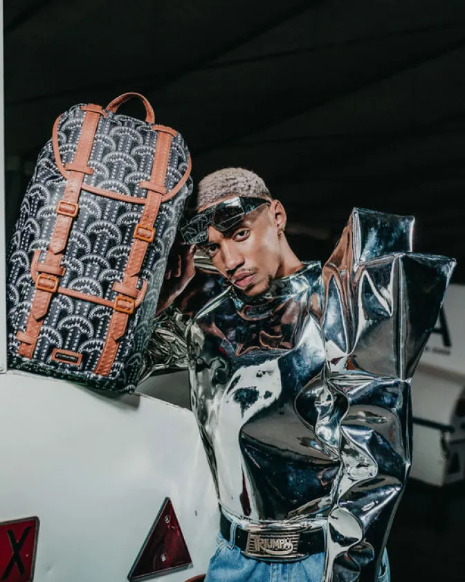 ILLUCHAINS HILLS BACKPACK