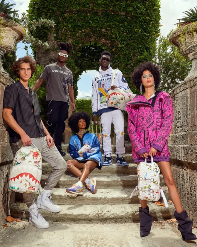 IN THE GARDEN DUFFLE