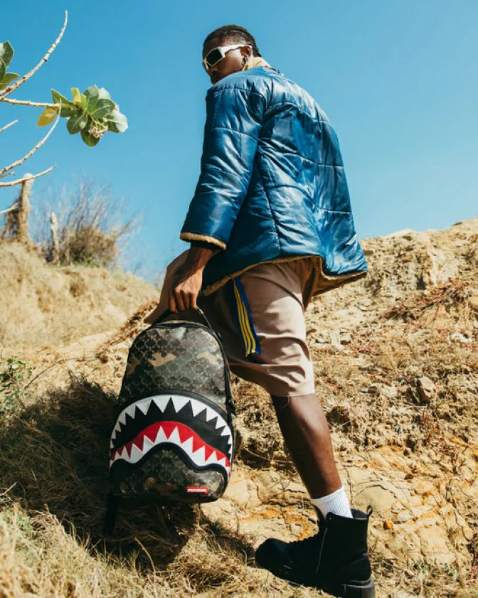 LASERS BLAZIN BACKPACK (DLXV)