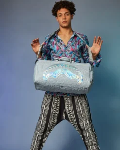 MIRASHAKU IRIDESCENT QUILT DUFFLE