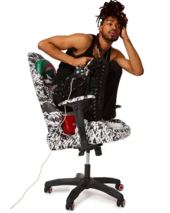 NIGHT VISION GAMING CHAIR - SUPER RARE