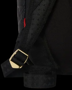 NOIR QUILT GOLD CHAIN SHARK BACKPACK (DLXV)