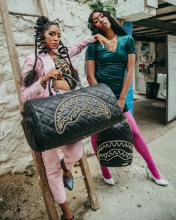 NOIR QUILT GOLD CHAIN SHARK DUFFLE
