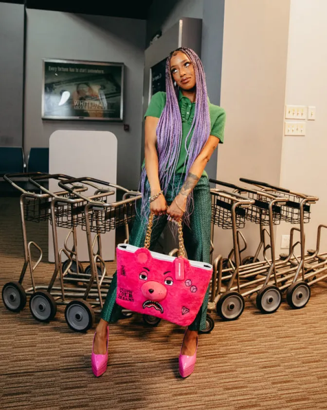 PLUSH MONEYBEAR TOTE (PINK)
