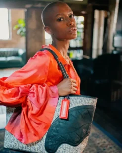 SG ALL DAY TOTE