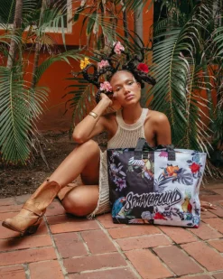 SHADOW FLIGHT BEACH TOTE
