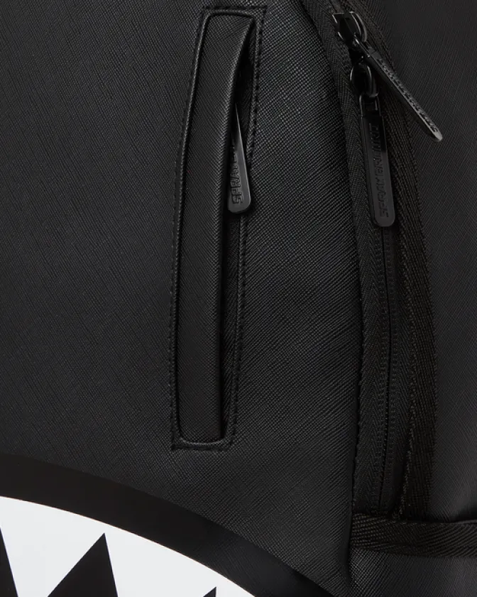 SHARK CENTRAL (BLACK) (DLXV)