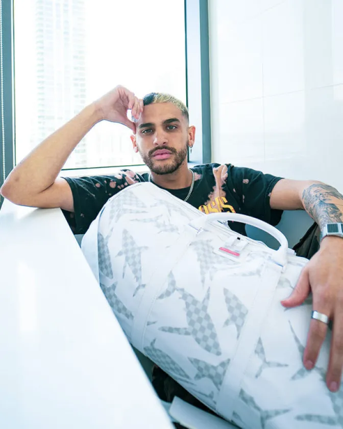 SHARK CHECK (WHITE) DUFFLE