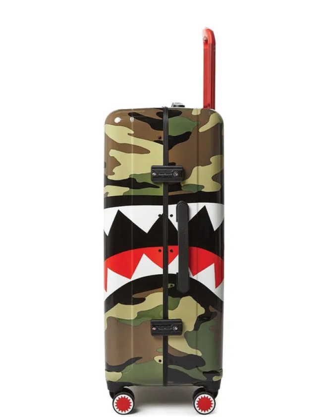 SHARKNAUTICS (CAMO) 29.5u201d FULL-SIZE LUGGAGE