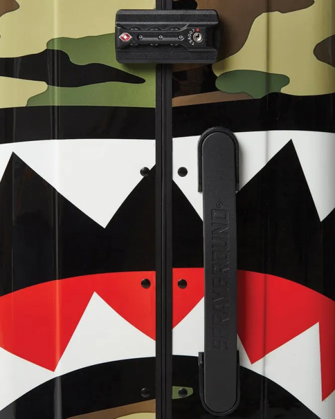 SHARKNAUTICS (CAMO) 29.5u201d FULL-SIZE LUGGAGE