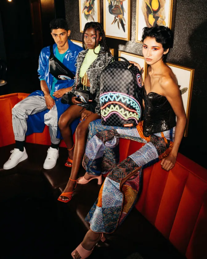 SHARKS IN PARIS GLOW BACKPACK (DLXV)