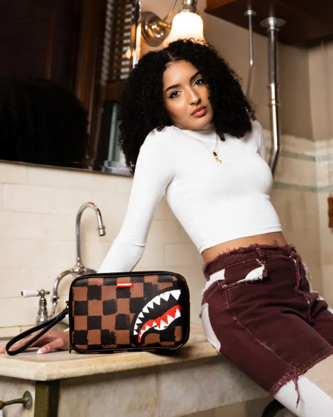 SHARKS IN PARIS VANQUISH TOILETRY BAG