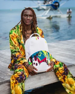 SHOW UP SHOW OUT BACKPACK (DLXV)