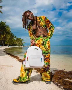SHOW UP SHOW OUT CARGO BACKPACK