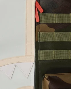 SPLIT WEIRD BACKPACK (DLXV)