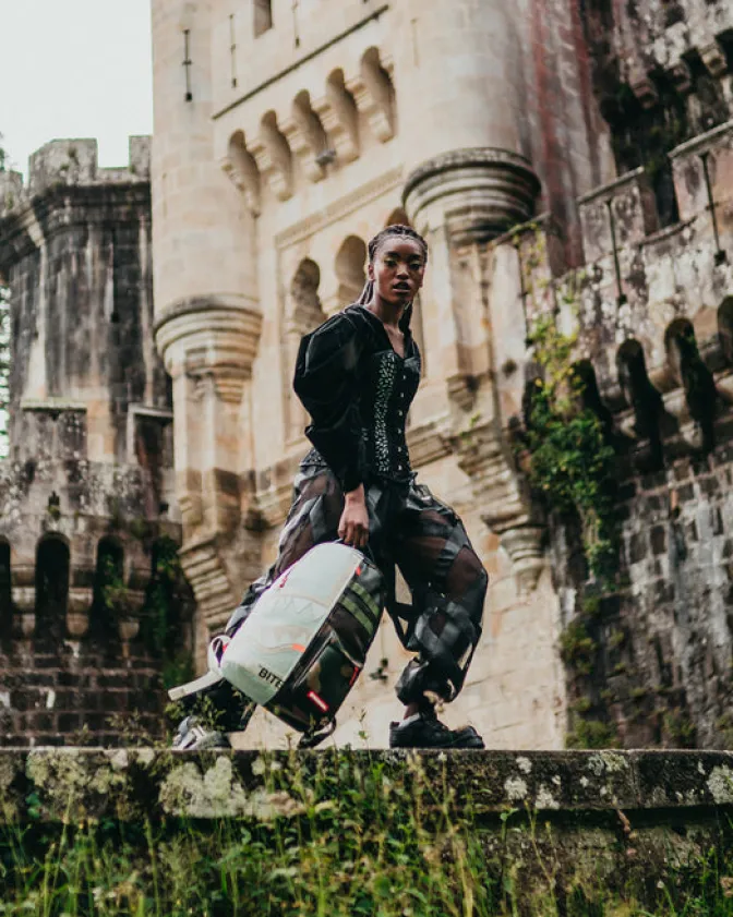 SPLIT WEIRD BACKPACK (DLXV)