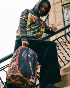 STAR WARS MANDALORIAN BLOWOUT SHARK BACKPACK