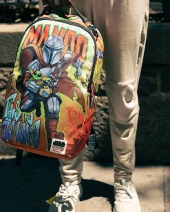 STAR WARS: MANDO ON THE RUN BACKPACK (DLXR)