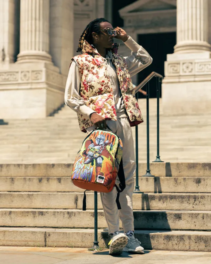 STAR WARS: MANDO ON THE RUN BACKPACK (DLXR)
