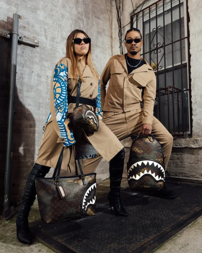 STEALTH MODE TOTE