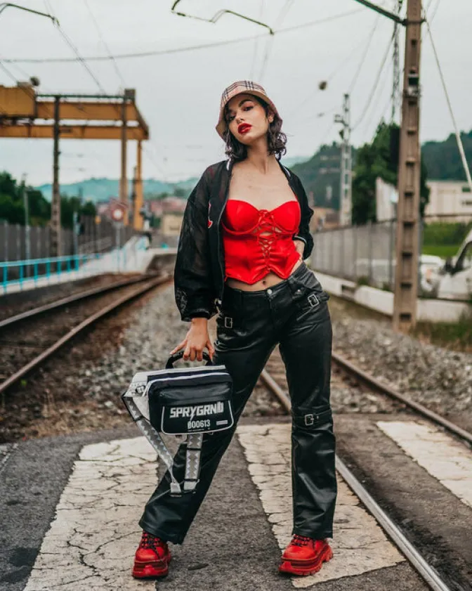 SWERVE CARGO CROSSBODY