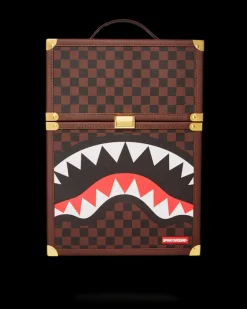 THE CHATURANGA SHARK 1900 BACKPACK