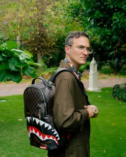XTC SHARKS IN PARIS BACKPACK (DLXV)